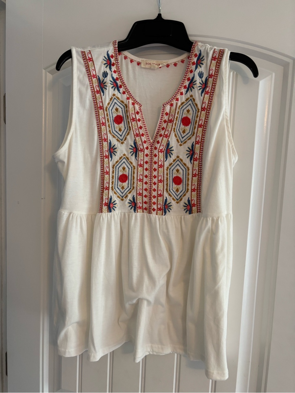 Solitaire White Sleeveless Embroidered Peplum Tank with Multicolor Accents